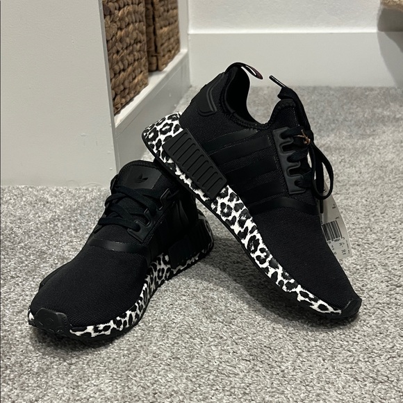 New Adidas NMD Women's Leopard Sneakers - Picture 1 of 7